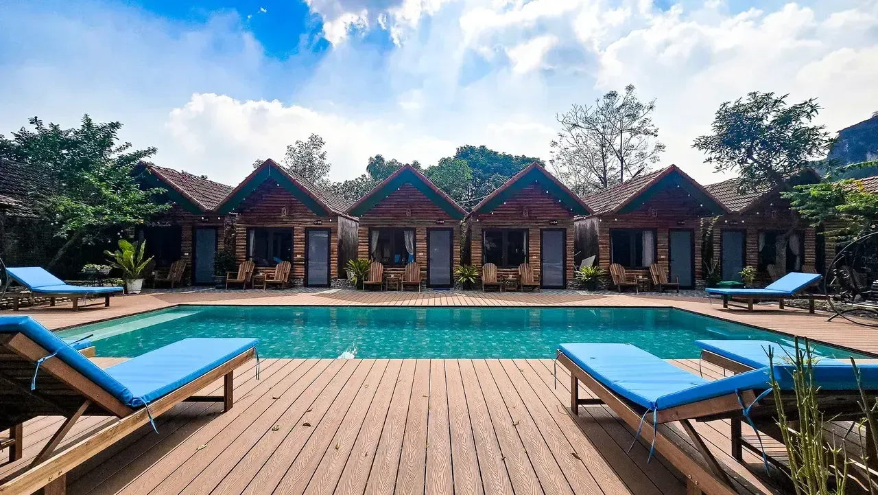 Overall exterior view of Tam Coc Holiday Retreat buildings