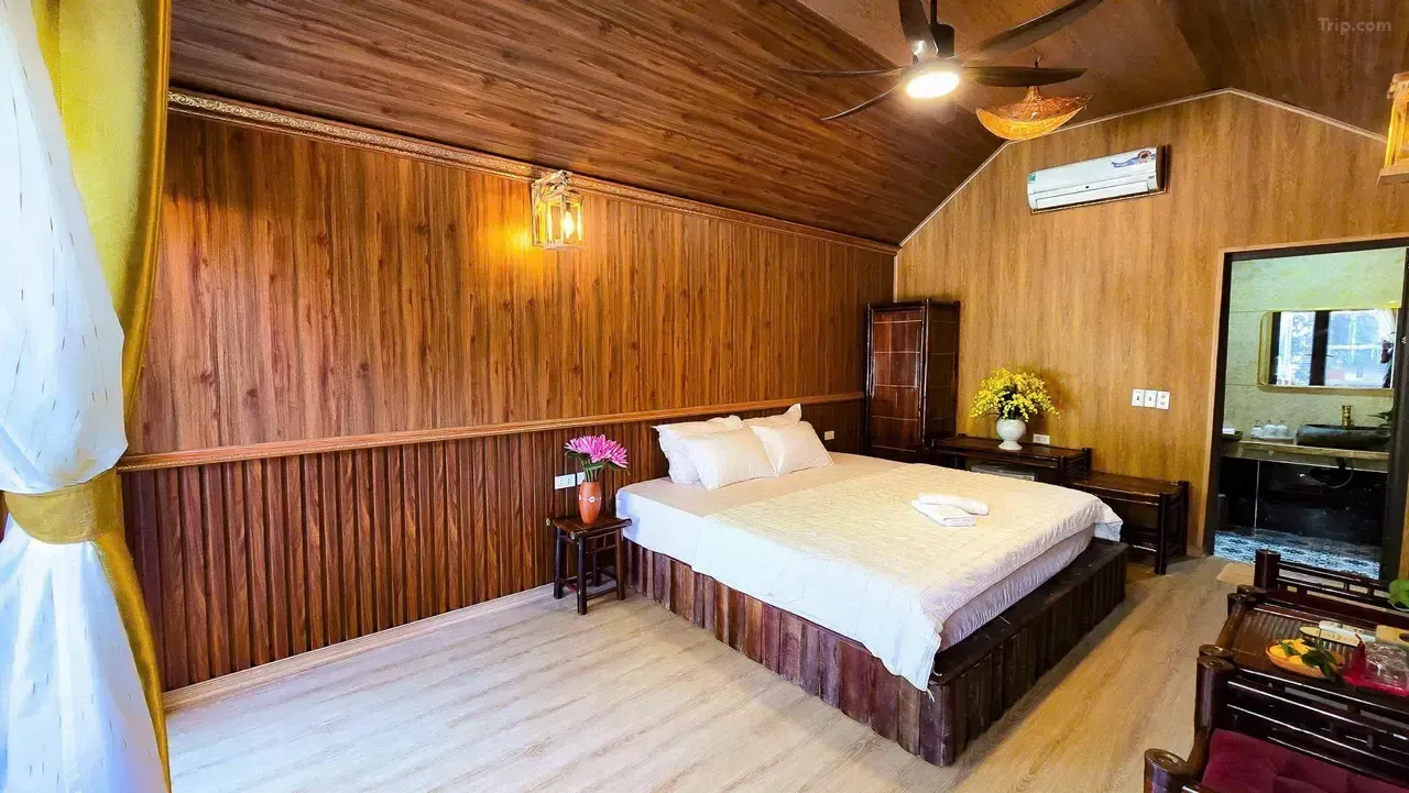Pool View Bungalow